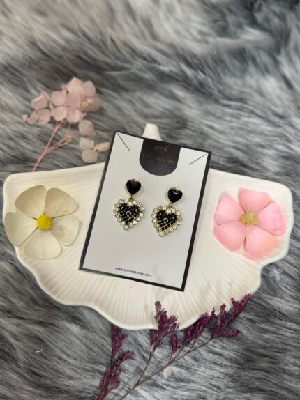 Sparkling Noir Heart Earrings